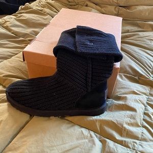 Black ugg boots never worn